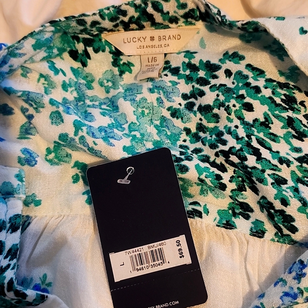 Lucky brand blouse new with tags